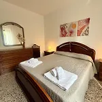Rosemary House Semesterbostad